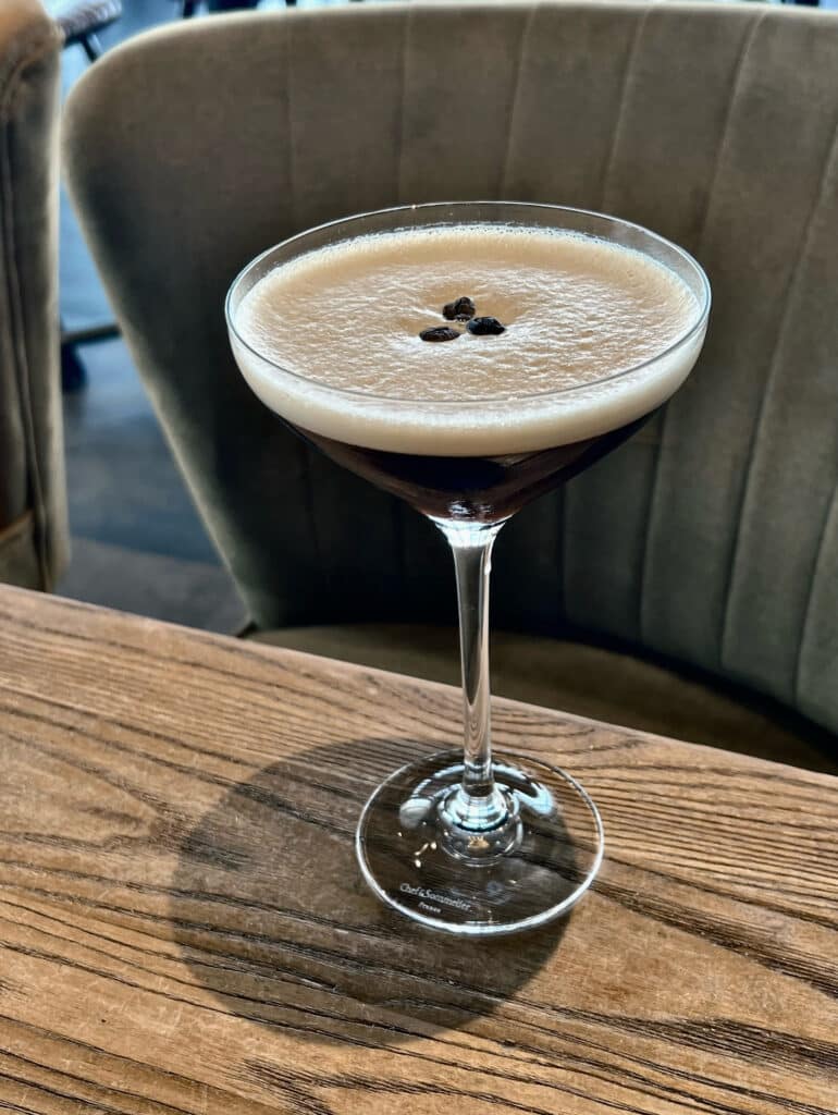 Espresso martini — le bar à cocktails de La Baleine Lorient